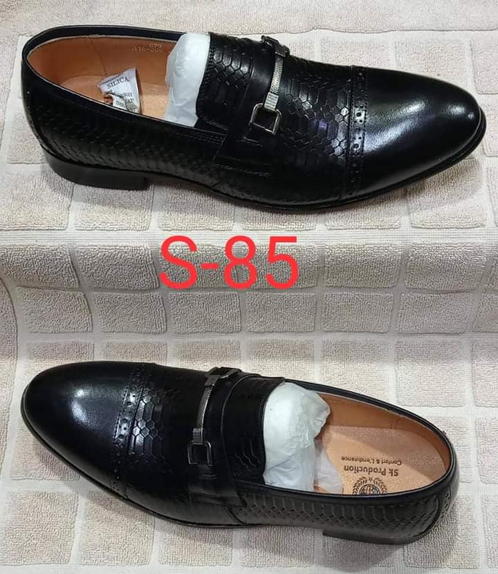 Soulier en Cuir Ultra Chic avec Bande Decorative Chaussures de Luxe Noir Pour Homme MBC00200 Sodishop